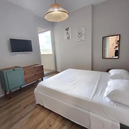 Apartment Sweet 1 *